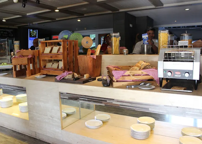 Watujimbar Resort 4*