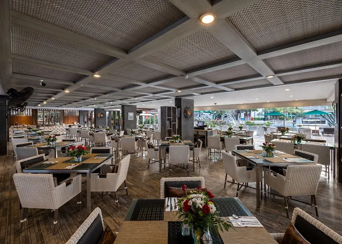 Watujimbar 4* سانور